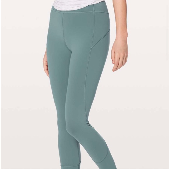 Lululemon In Movement 25” leggings - Picture 5 of 5